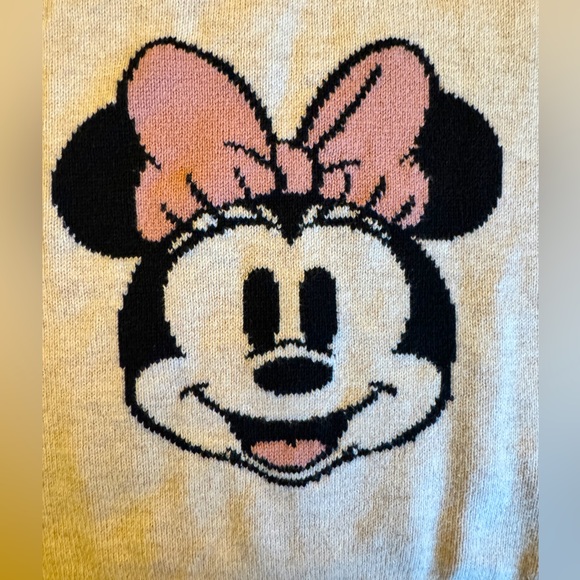 BabyGap | Disney Minnie Mouse Graphic Crewneck - Picture 2 of 4